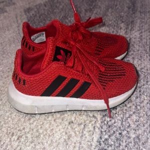 Adidas toddler runners